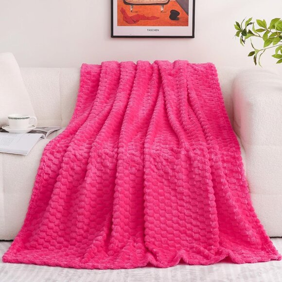 Hot Pink Throw Blanket 50"×60" Soft Plush Cozy Blanket - Picture 3 of 8